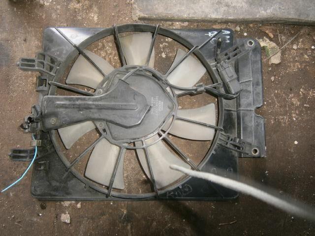 Диффузор радиатора Хонда СРВ в Ханты-Мансийске 24032
