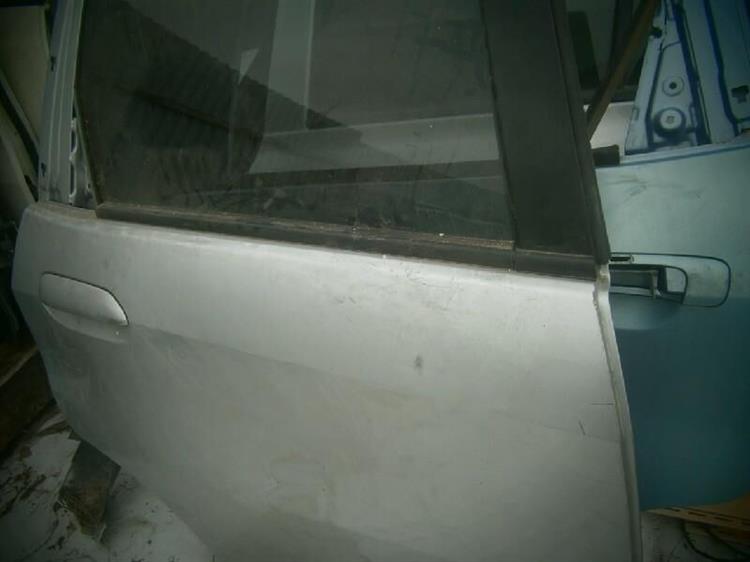 Дверь Хонда Фит в Ханты-Мансийске 76337